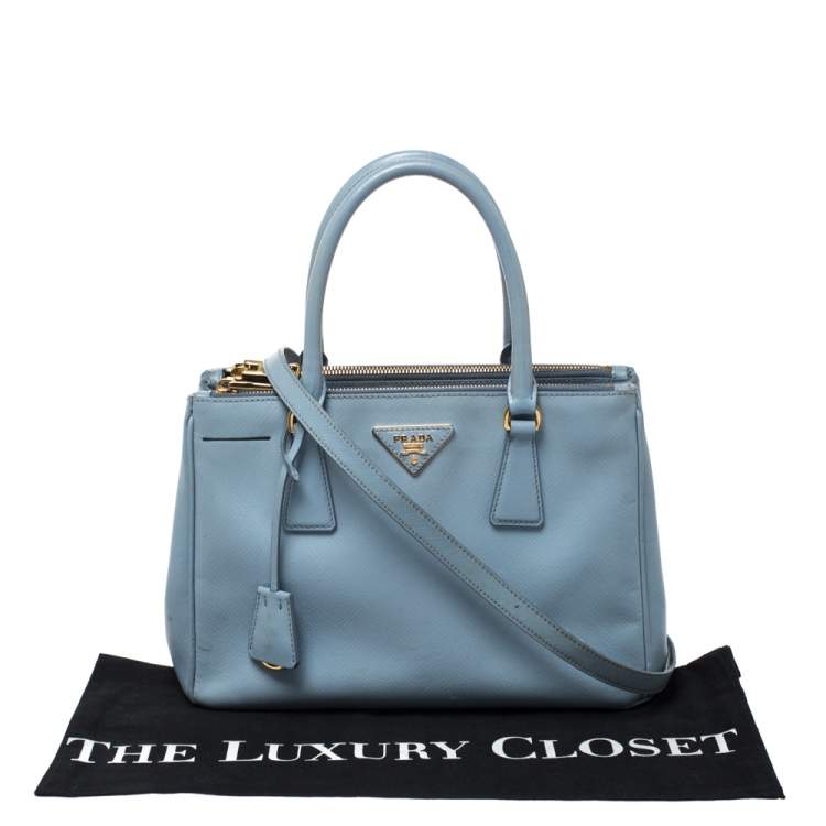 prada blue