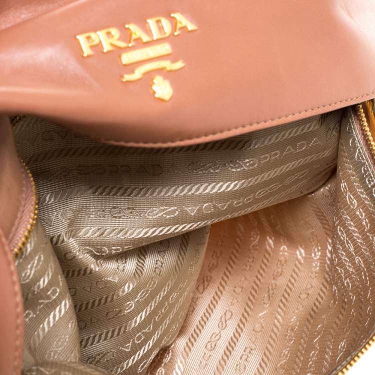 مملوكة مسبقًا Prada Old Rose Nylon and Leather Oversize Clutch