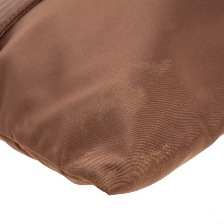 مملوكة مسبقًا Prada Old Rose Nylon and Leather Oversize Clutch