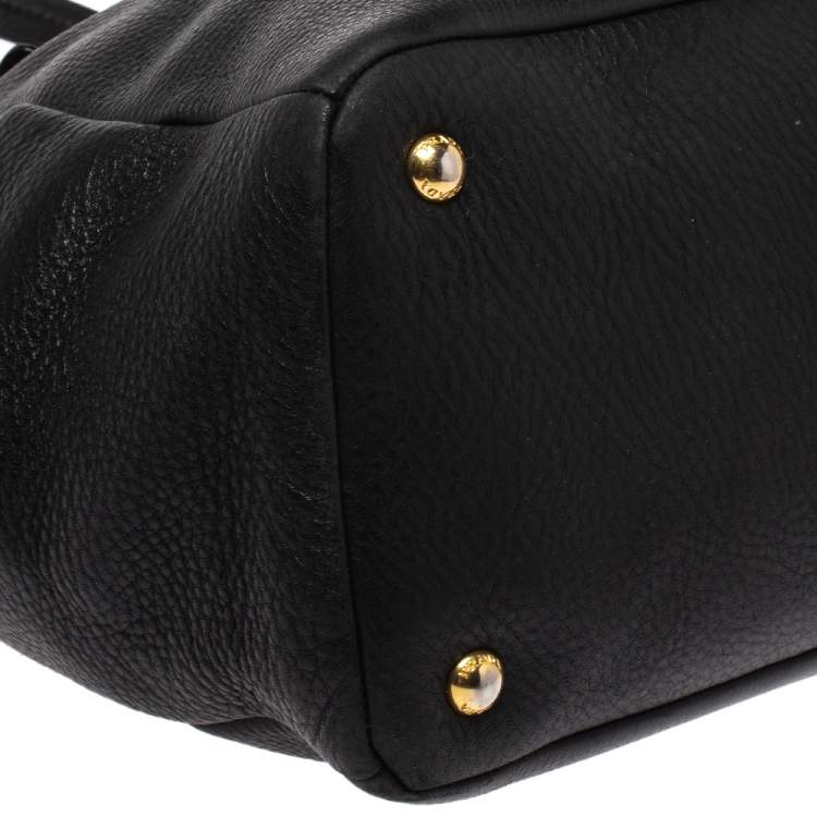 Pre Owned Prada Black Vitello Daino Leather Front Zip Hobo