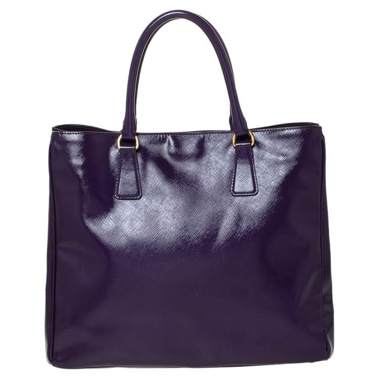 prada patent bag