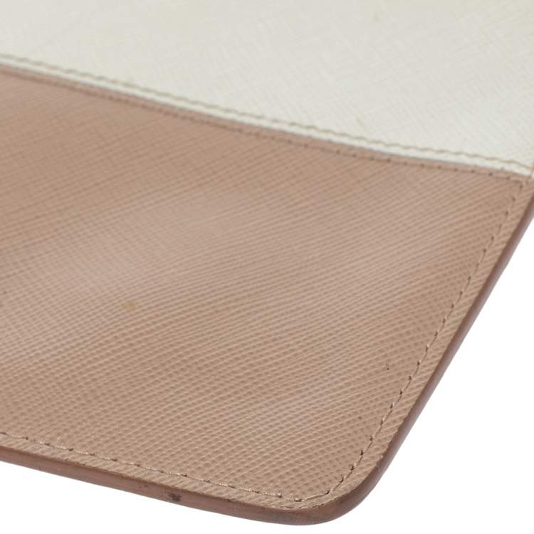 Pre Owned Prada Beige/Cream Saffiano Lux Leather Zip Pouch