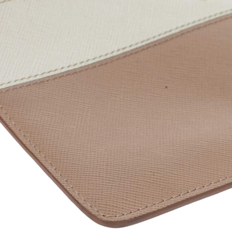 Pre Owned Prada Beige/Cream Saffiano Lux Leather Zip Pouch