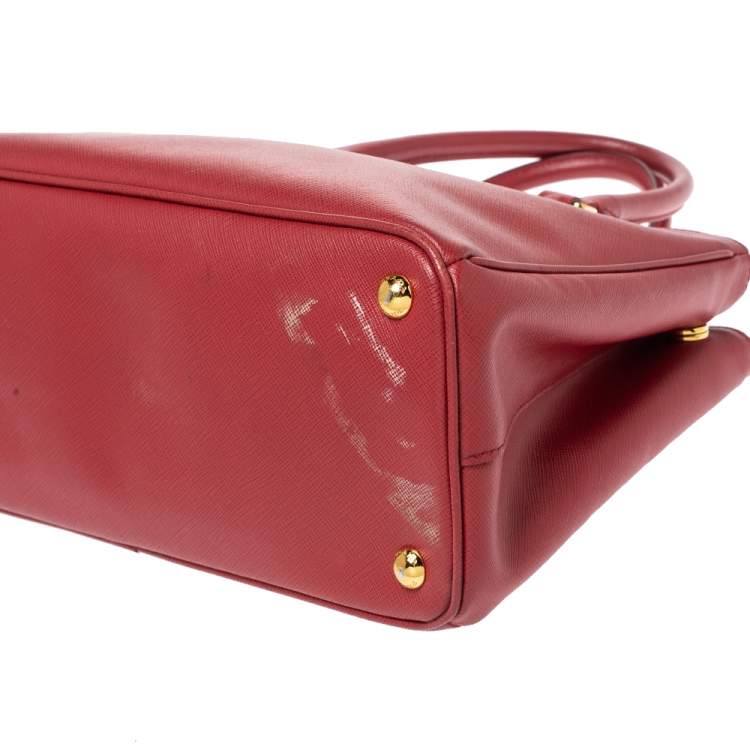 Pre Owned Prada Red Saffiano Lux Leather Small Galleria Double Zip Tote