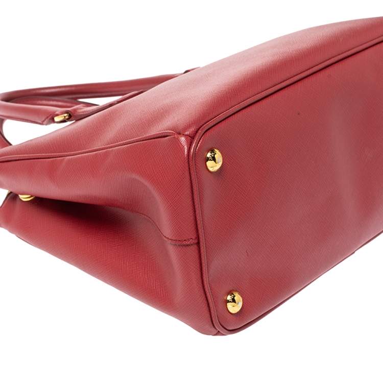 Pre Owned Prada Red Saffiano Lux Leather Small Galleria Double Zip Tote