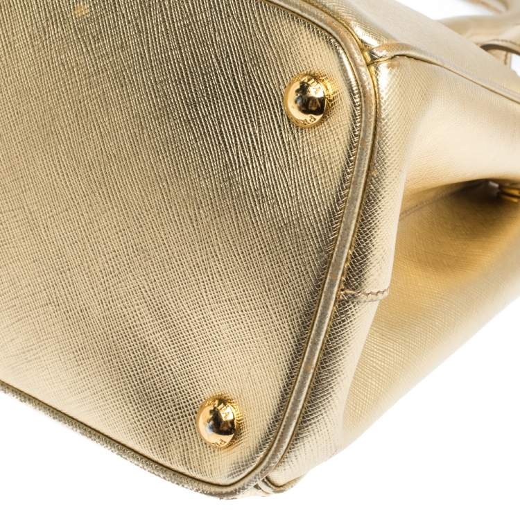 Pre Owned Prada Metallic Gold Saffiano Leather Small Galleria Double Zip Tote
