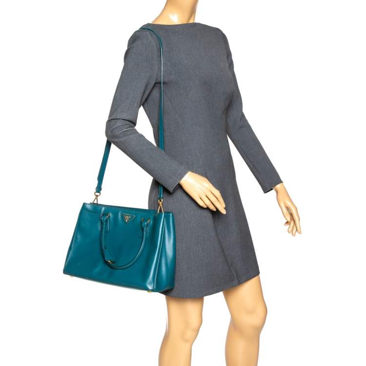 Pre Owned Prada Dark Green Saffiano Lux Leather Medium Galleria Tote