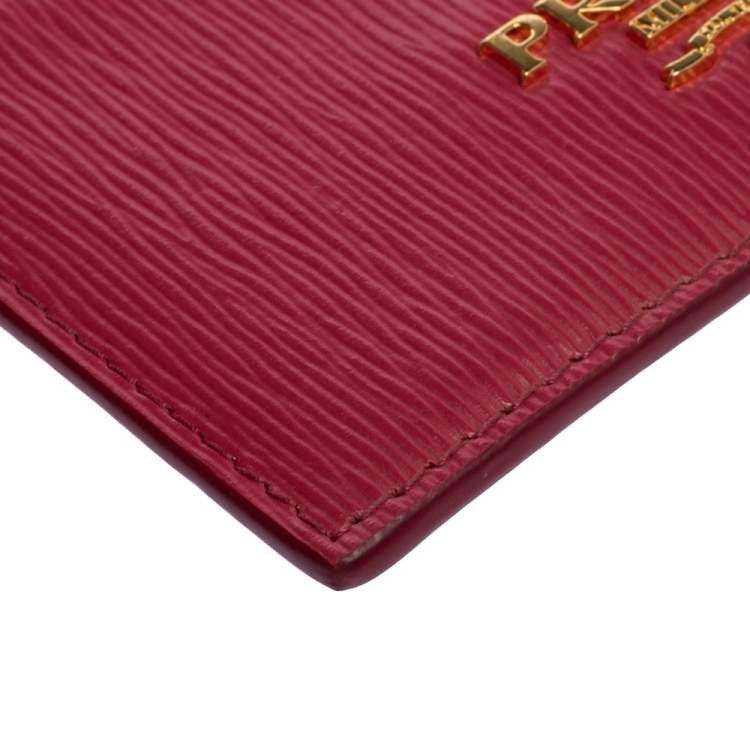 Pre Owned Prada Fuchsia Vitello Move Leather Card Holder