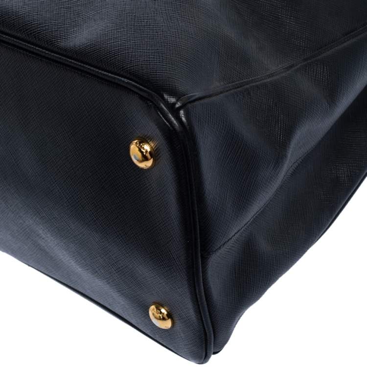 Pre Owned Prada Black Saffiano Lux Leather Medium Tote