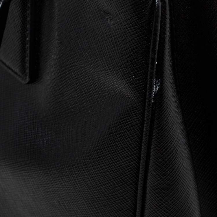 Pre Owned Prada Black Saffiano Lux Leather Small Galleria Tote