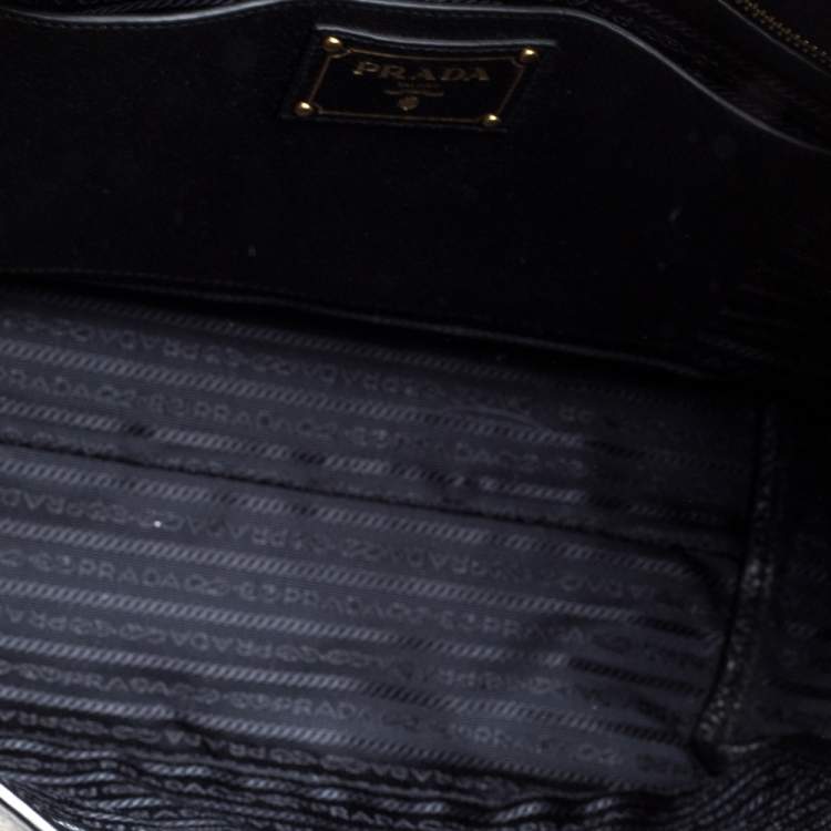 مملوكة مسبقًا Prada Black Vitello Phenix Leather Shopper Tote