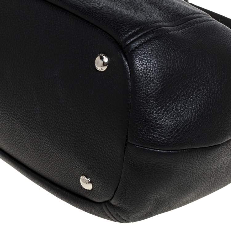 Pre Owned Prada Black Vitello Daino Leather Phenix Hobo