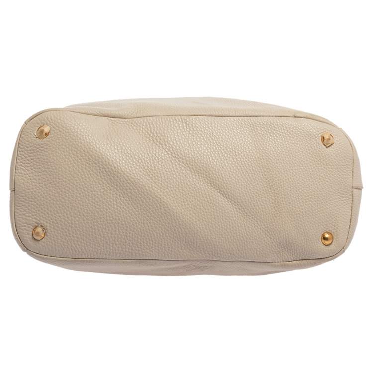 Pre Owned Prada Off White Vitello Daino  Leather Zip Hobo