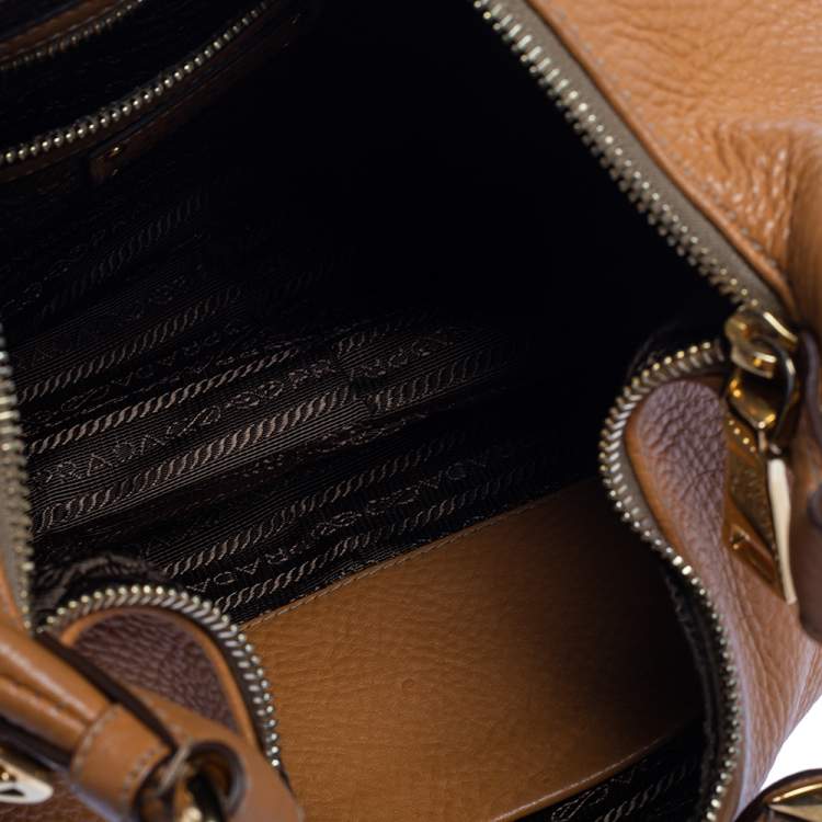 Pre Owned Prada Tan Vitello Daino Leather Zip Top Hobo