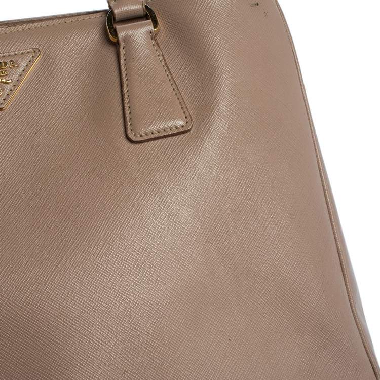 Pre Owned Prada Pink Saffiano Lux Leather Medium Galleria Tote
