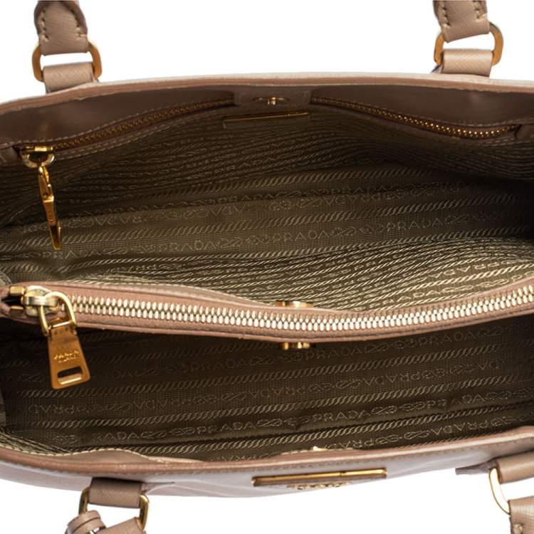 Pre Owned Prada Pink Saffiano Lux Leather Medium Galleria Tote