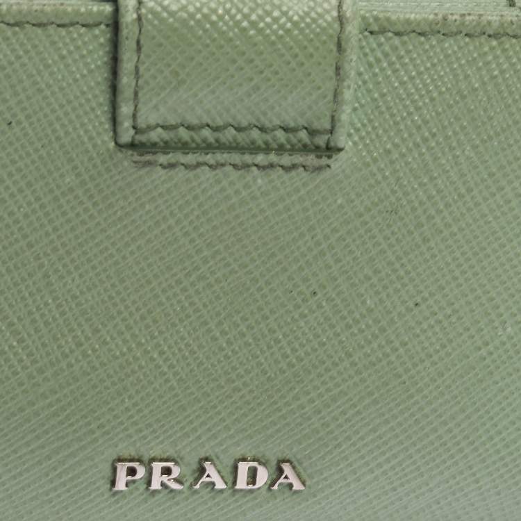 Pre Owned Prada Mint Green Saffiano Lux Leather Gusset Card Holder