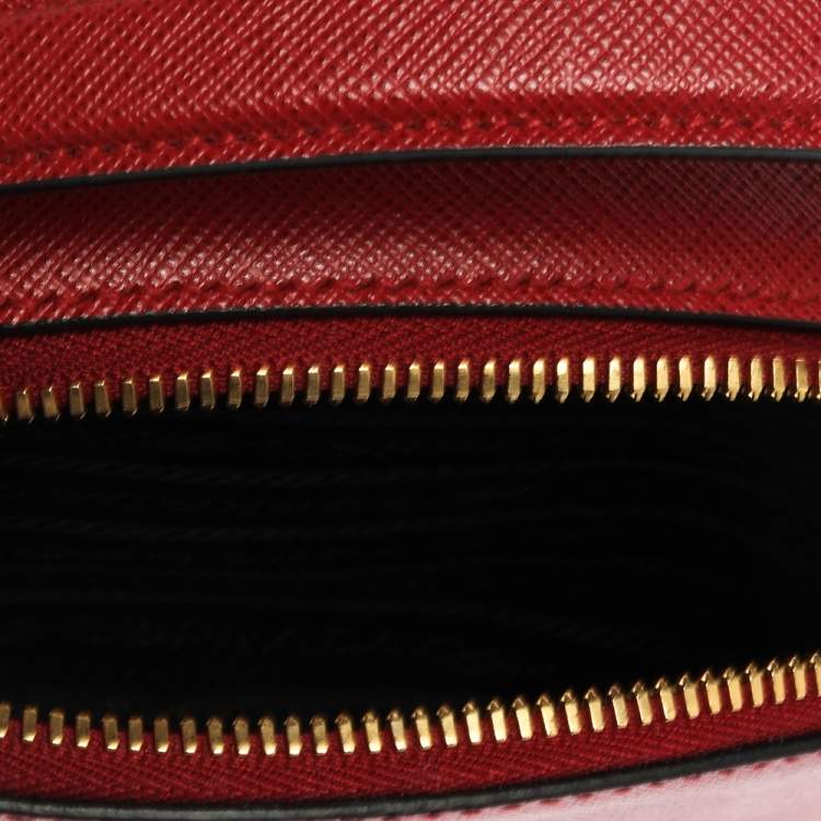 Pre Owned Prada Red Saffiano Lux Leather Odette Top Handle Bag