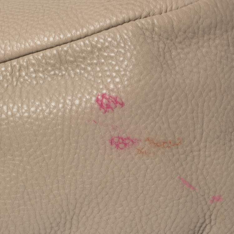 Pre Owned Prada Beige Vitello Daino Leather Zip Top Hobo