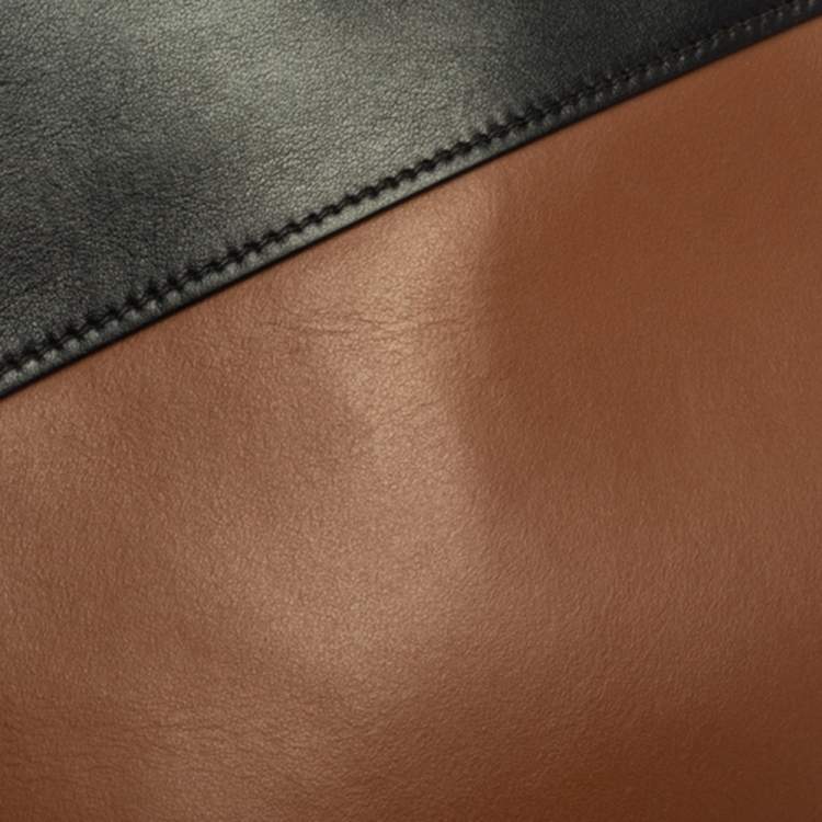 Pre Owned Prada Brown/Black Leather Messenger Bag