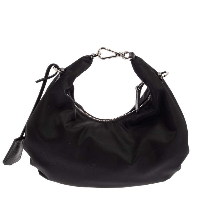 Pre Owned Prada Black Nylon Re-Edition 2006 Hobo