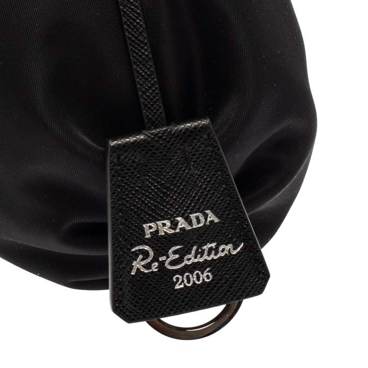 Pre Owned Prada Black Nylon Re-Edition 2006 Hobo