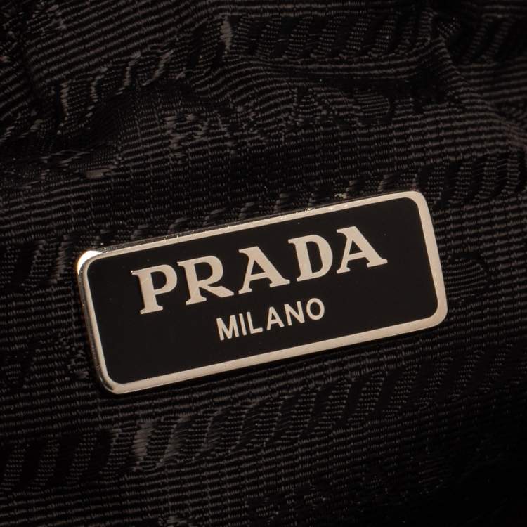 Pre Owned Prada Black Nylon Re-Edition 2006 Hobo