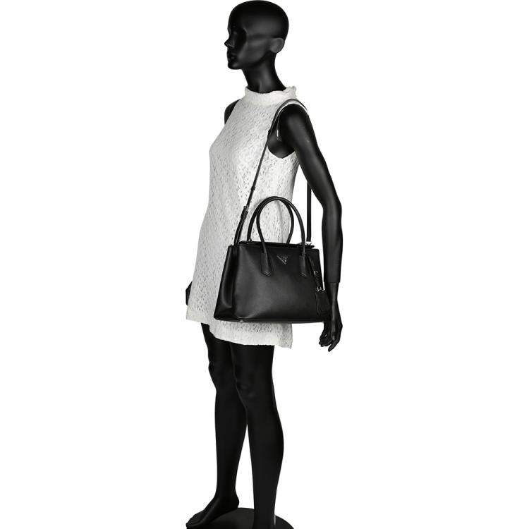 Pre Owned Prada Black Leather Saffiano Galleria Double Flap Tote Bag