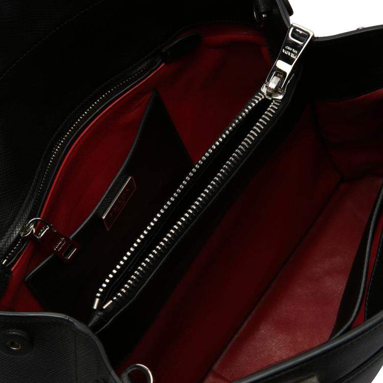 Pre Owned Prada Black Leather Saffiano Galleria Double Flap Tote Bag