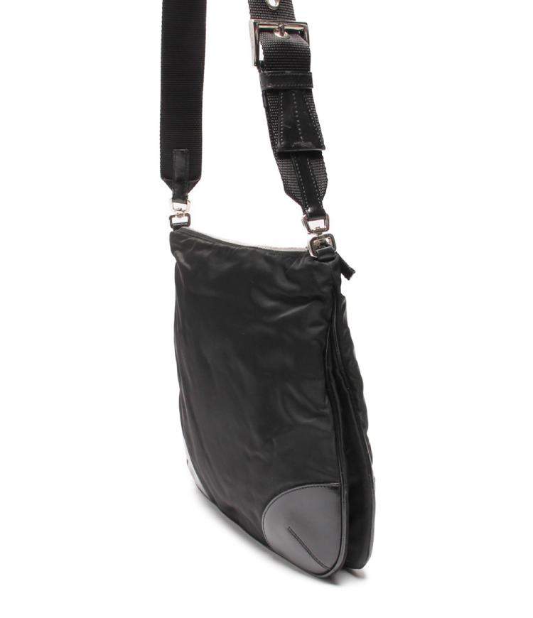 Pre Owned Prada Black Leather   Messengers