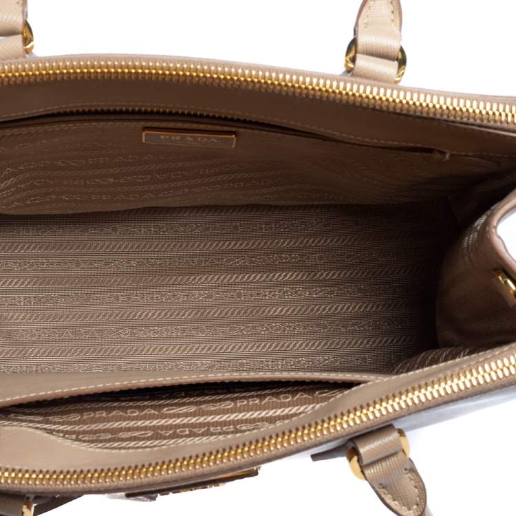 Pre Owned Prada Beige Saffiano Lux Leather Small Galleria Tote