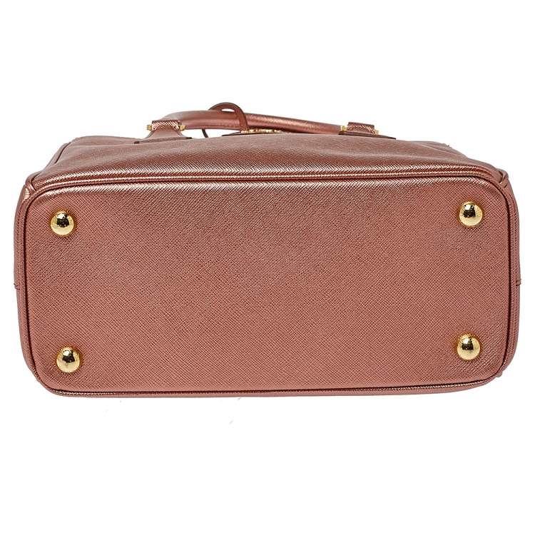 Pre Owned Prada Metallic Pink Saffiano Lux Leather Mini Galleria Tote