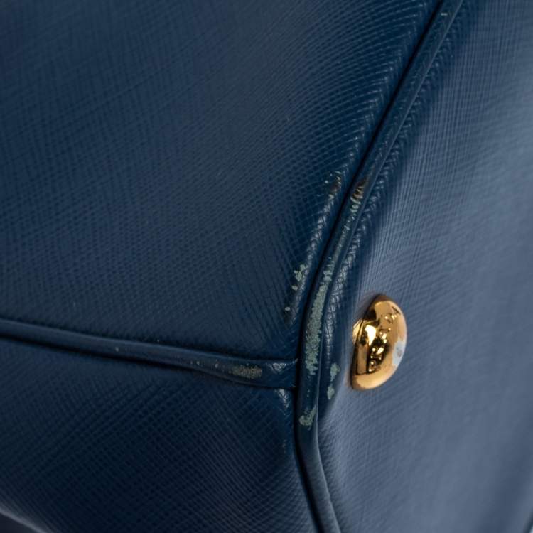 مملوكة مسبقًا Prada Blue Saffiano Lux Leather Medium Galleria Double Zip Tote