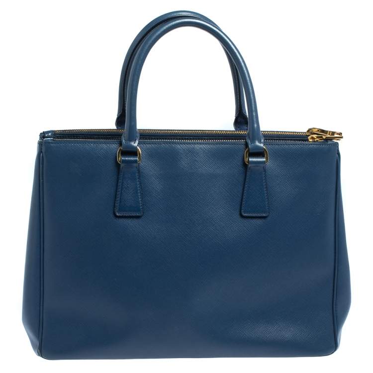 مملوكة مسبقًا Prada Blue Saffiano Lux Leather Medium Galleria Double Zip Tote
