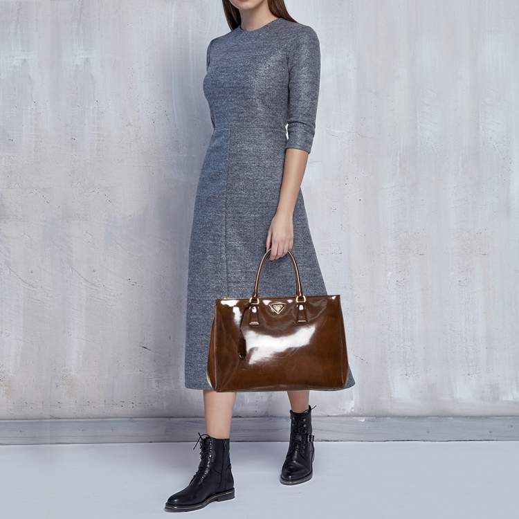 Pre Owned Prada Brown Spazzolato Leather Large Galleria Tote