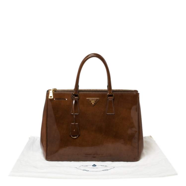 Pre Owned Prada Brown Spazzolato Leather Large Galleria Tote