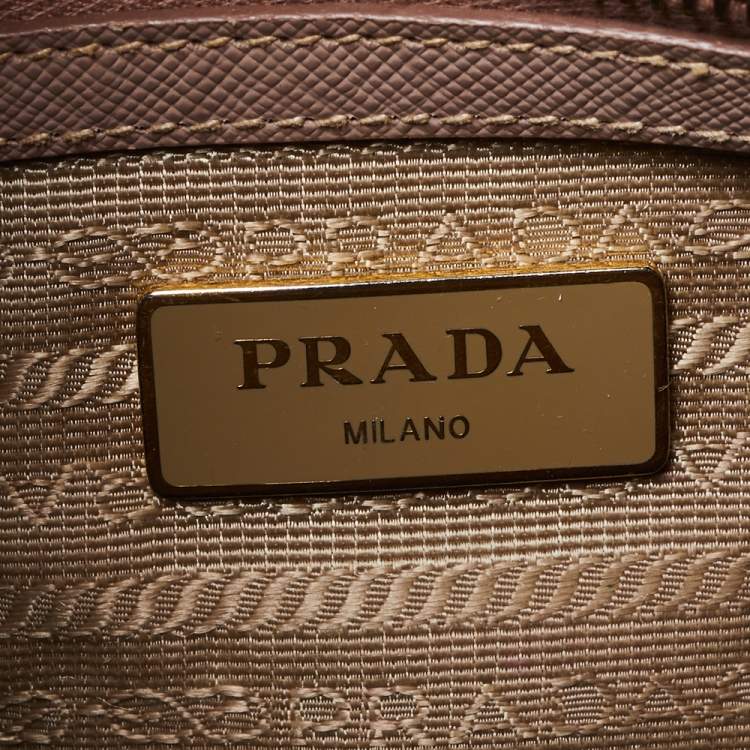 مملوكة مسبقًا Prada Beige Saffiano Lux Leather Small Galleria Tote