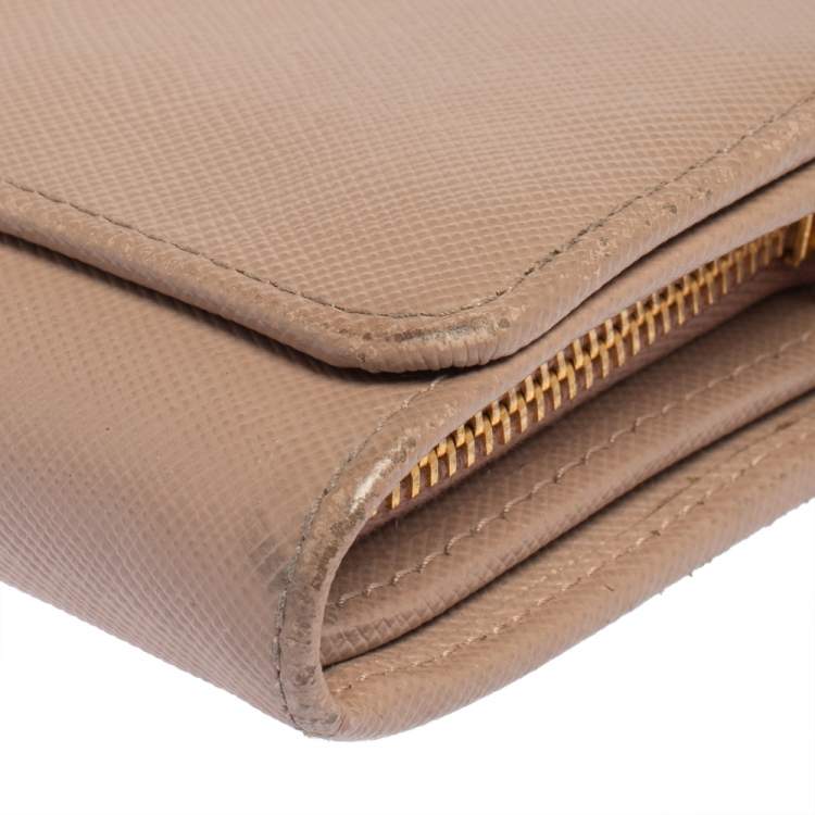 Pre Owned Prada Beige Saffiano Lux Leather Flap Continental Wallet