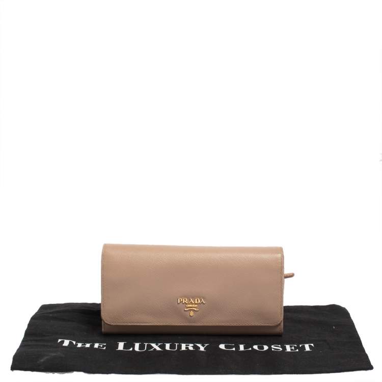 Pre Owned Prada Beige Saffiano Lux Leather Flap Continental Wallet