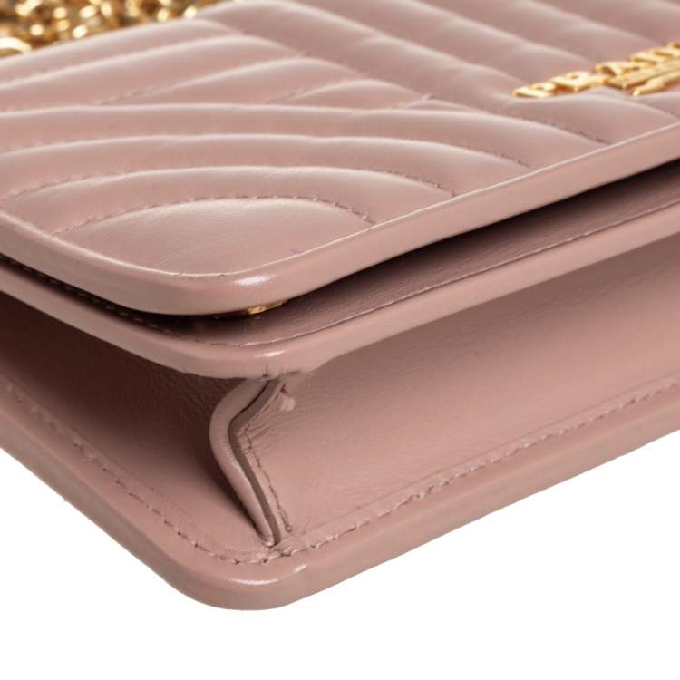 مملوكة مسبقًا Prada Beige Quilted Leather Diagramme Impunture Wallet 
