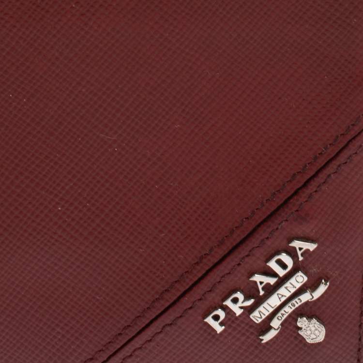Pre Owned Prada Red Saffiano Lux Leather Money Clip Bifold Wallet