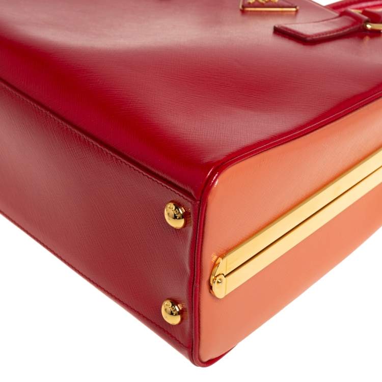 Pre Owned Prada Red/Orange Saffiano Parent Leather Pyramid Frame Top Handle Bag
