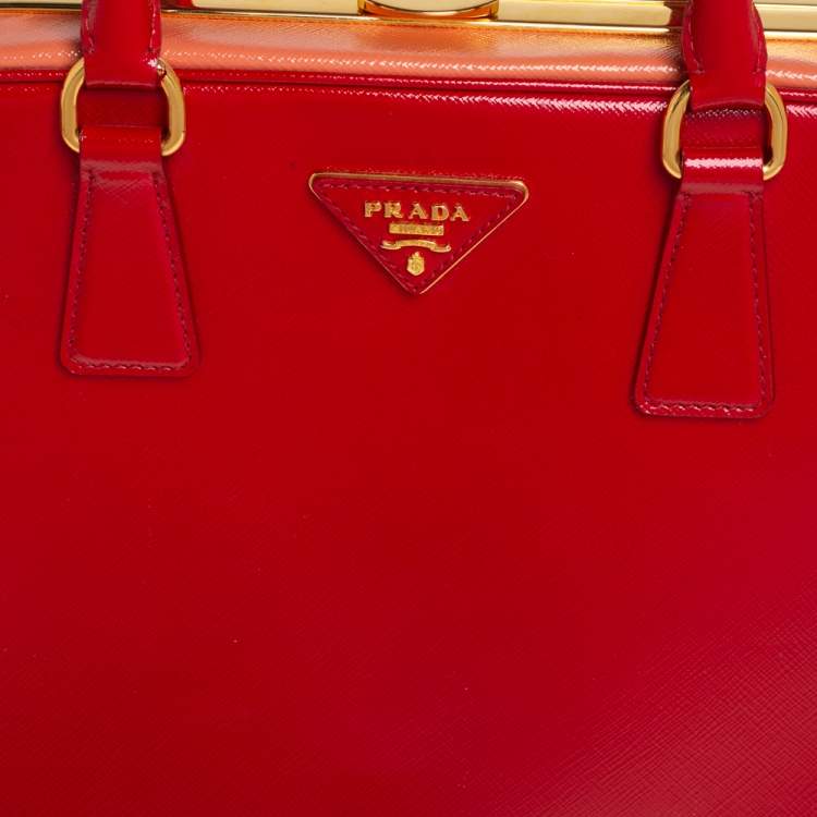 Pre Owned Prada Red/Orange Saffiano Parent Leather Pyramid Frame Top Handle Bag