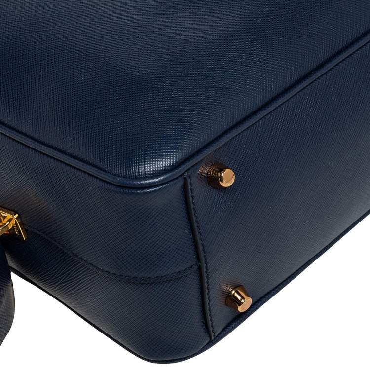 Pre Owned Prada Blue Saffiano Leather Top handle Bag