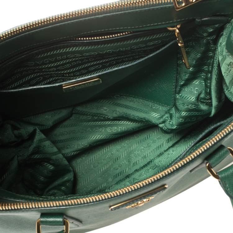Pre Owned Prada Green Saffiano Lux Leather Medium Galleria Tote