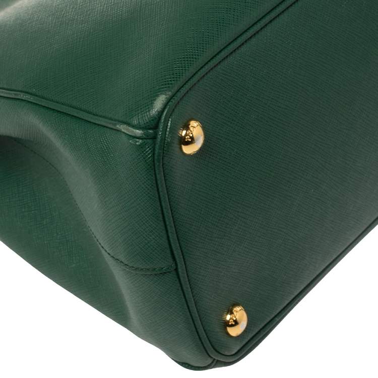 Pre Owned Prada Green Saffiano Lux Leather Medium Galleria Tote