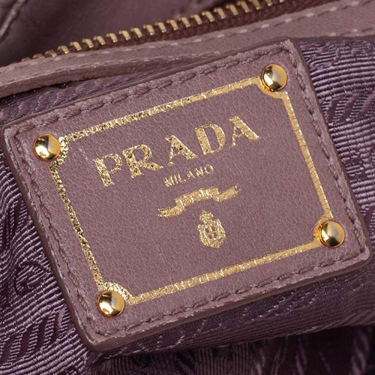 Pre Owned Prada Old Rose Matelassé Leather Front Pocket Flap Hobo 