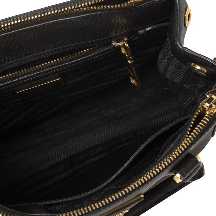 Pre Owned Prada Black Saffiano Leather Mini Galleria Tote