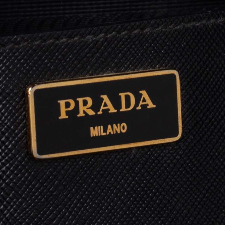 Pre Owned Prada White/Black Saffiano Leather Gardener's Tote