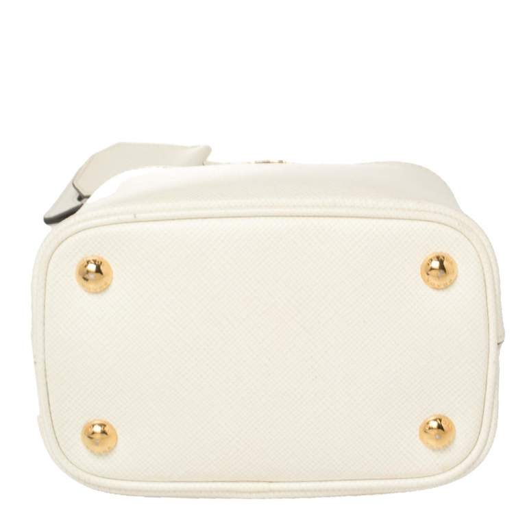 Pre Owned Prada Cream Saffiano Leather Small Panier Bag